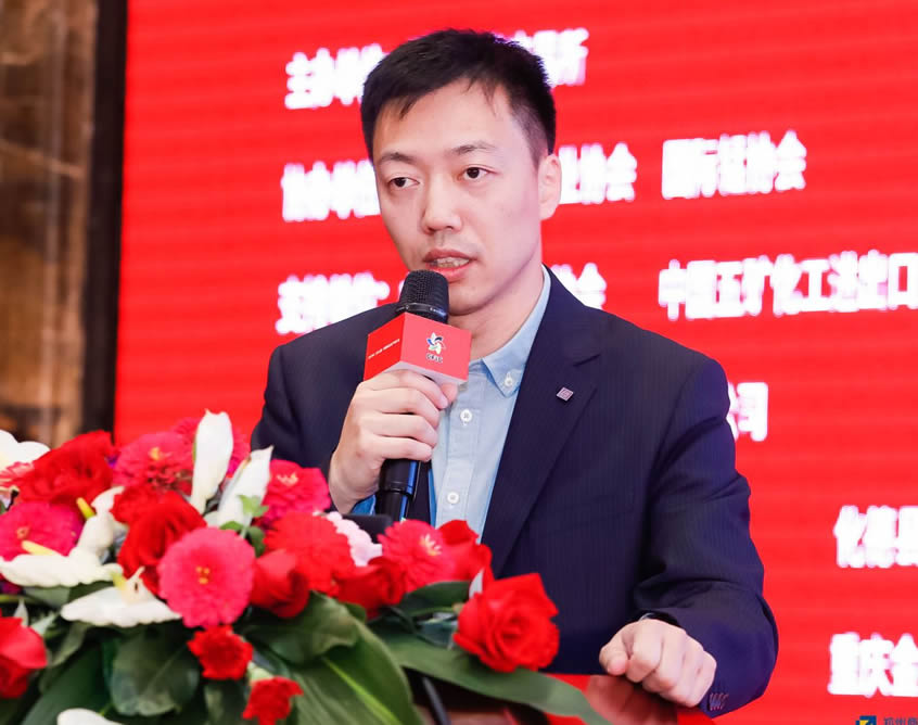 中国矿产有限责任公司锰系合金部经理周稚青