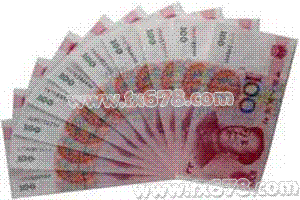 信息时报 人民币即期汇率创一年盘中最大跌幅，跳水100多点